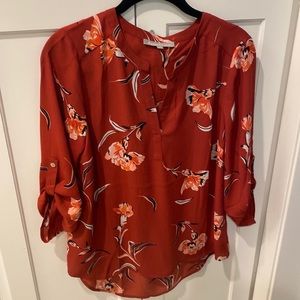 Daniel Rainn 3/4 split neck blouse